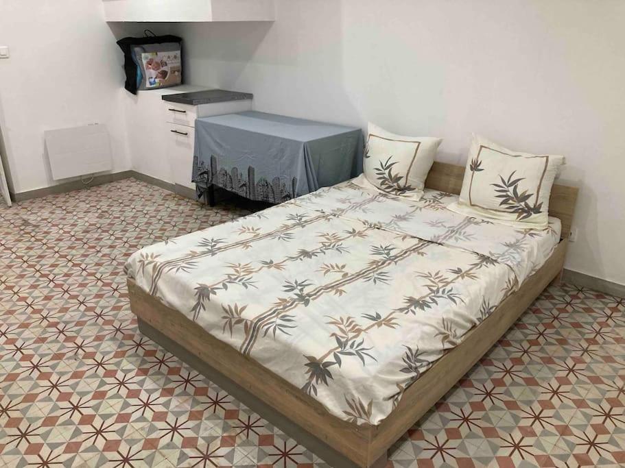 Grande Maison Traversante.